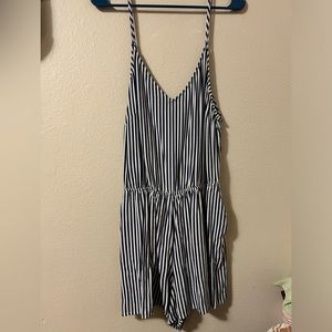 DIVIDED H&M Striped V Neck Romper. Size XL